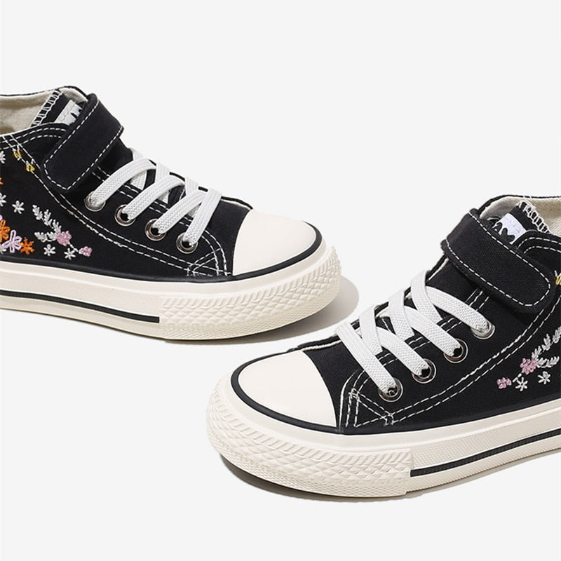 2022 Summer Girls Canvas Hight-Top New Style Sneakers - Pink, Black.